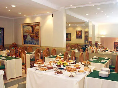 Hotel Ariosto Mendoza