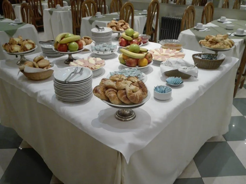 Hotel Ariosto Mendoza