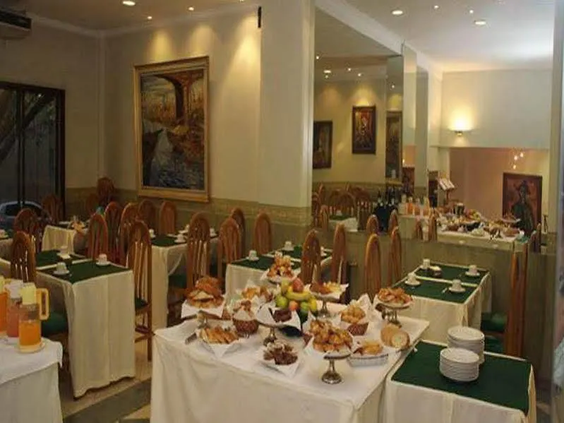 ***  Hotel Ariosto Mendoza Argentina